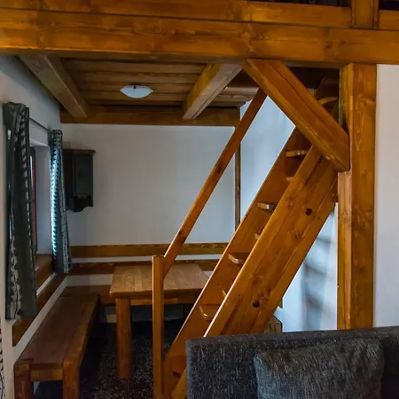Roubenky Na Stráni Bila (Moravia-Silesia)