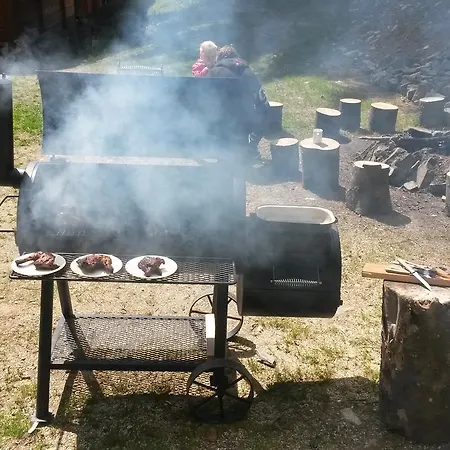 Roubenky Na Strani